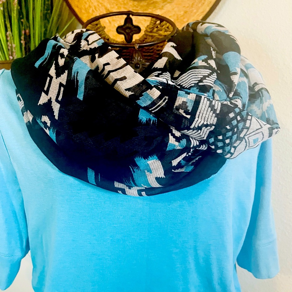 Infinity Scarf Aztec Print Turquoise and Black NWT